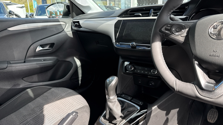 Vauxhall Corsa 1.2 Design 5dr Petrol Hatchback